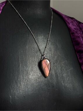Labradorite Teardrop Pendant Necklace - Rose Flash natural  crystal jewelry
